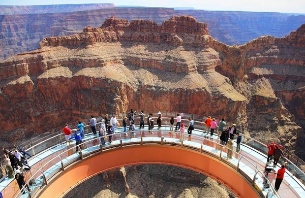 Grand Canyon Traveling Destinations for College Students