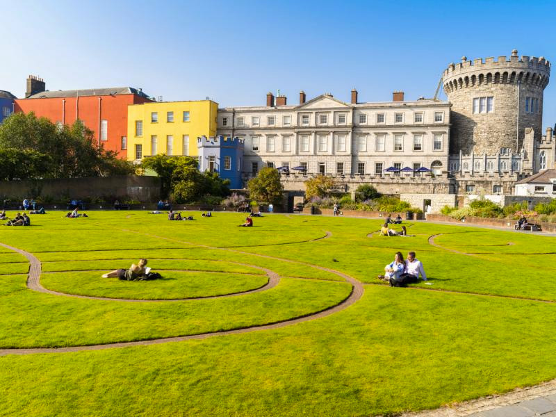 Dublin Romantic Getaway to Celebrate First Anniversary