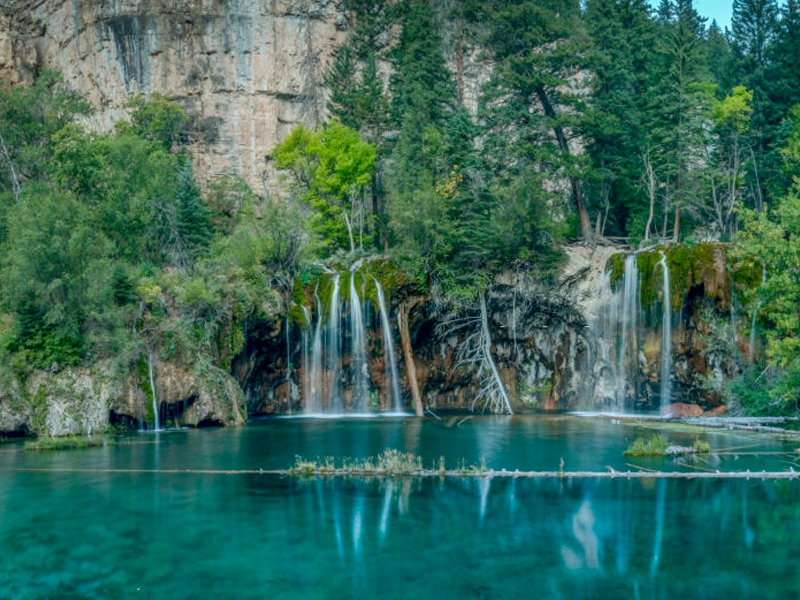 Hanging lake in Colorado, USA